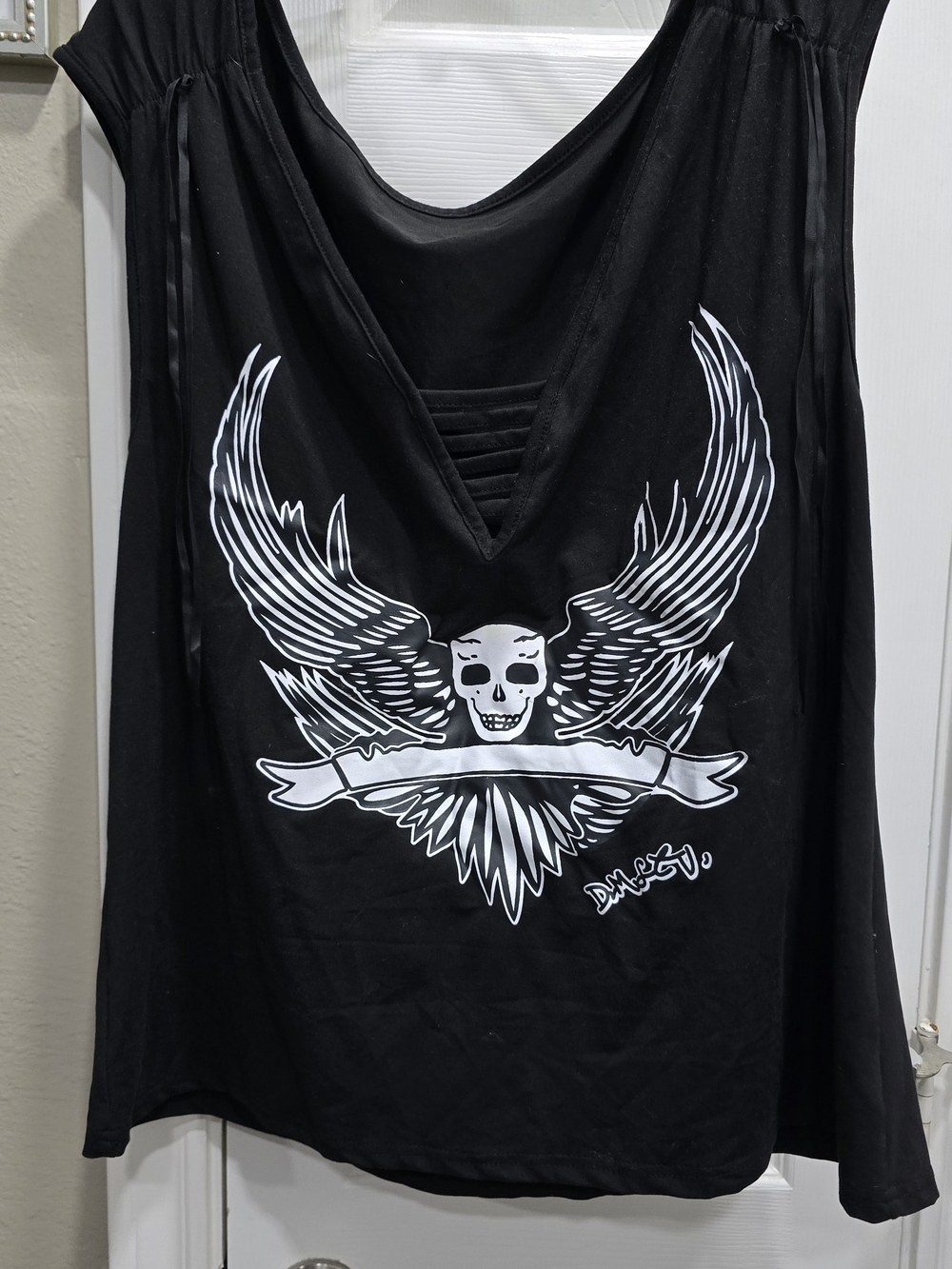 SHEIN Black Tank Top with White Winged Skull Graphic